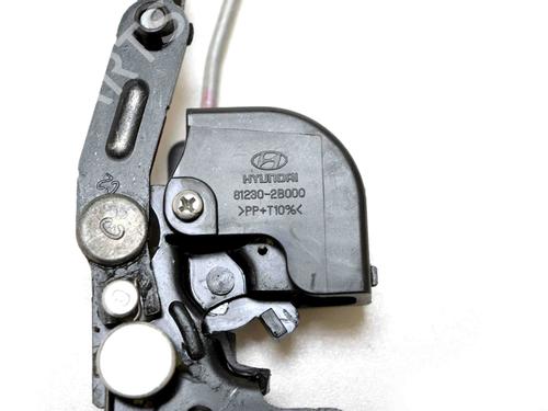 Tailgate lock HYUNDAI SANTA FÉ II (CM) 2.2 CRDi GLS 4x4 | BP8832131C101 