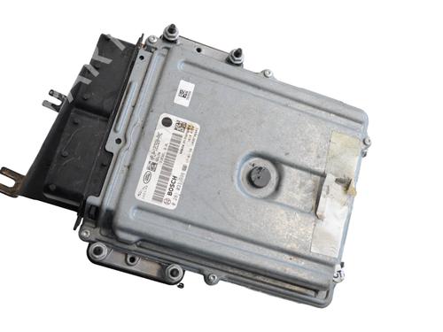 Used Engine control unit (ECU) LAND ROVER DISCOVERY V (L462) 3.0 Td6 4x4 (258 hp) 16543826