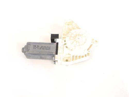 Used Right front window motor VW GOLF VII (5G1, BQ1, BE1, BE2) 1.4 TSI (125 hp) 8858990