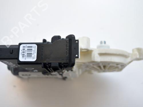 Right rear window motor VW TOURAN (1T1, 1T2) 2.0 TDI 16V | BP19942142E22 