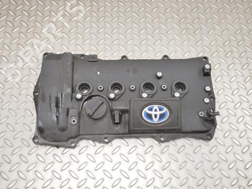 Used Valve cover TOYOTA COROLLA Hatchback (_E21_, _EA1_, _EH1_) 1.8 Hybrid (ZWE211, ZWE219) (122 hp) 28439384