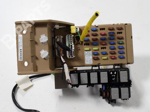 Used Fuse box SUBARU FORESTER (SH_) 2.0 D AWD (SHH, SHD, SHN) (147 hp) 7489509
