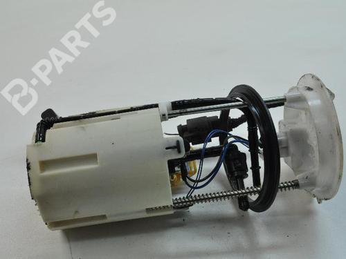Used Fuel pump Fuel pump MERCEDES-BENZ A-CLASS (W169) A 180 CDI (169.007, 169.307) (109 hp) 8867648 8867648