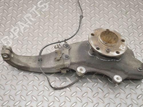 Used Right front steering knuckle BMW 6 Gran Coupe (F06) 640 d (313 hp) 14804072