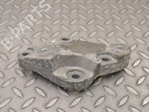 Used Support VOLVO V40 Hatchback (525) D2 (120 hp) 14792586