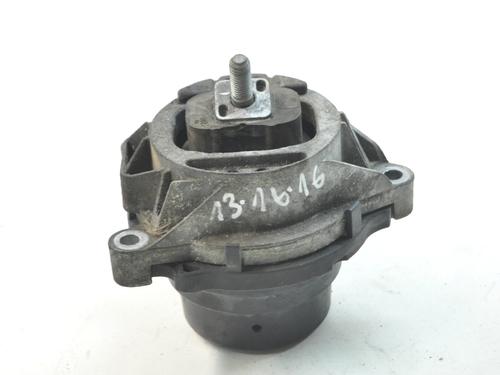 Used Engine mount BMW 3 (F30, F80) 335 d xDrive (313 hp) 8859662