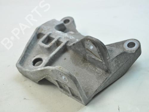 Engine mount LAND ROVER DISCOVERY SPORT (L550) 2.0 D 4x4 (180 hp) 14768916