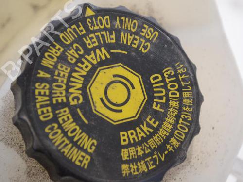 Brake fluid reservoir TOYOTA PRIUS (_W3_) 1.8 Hybrid (ZVW3_) | BP14768502M118 