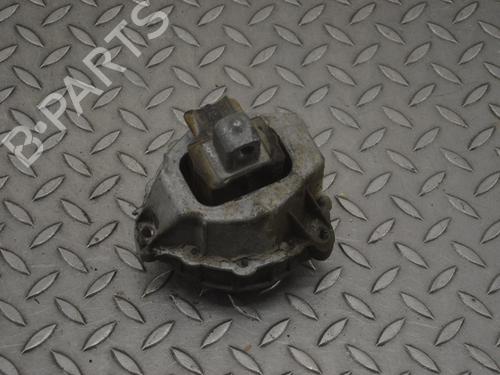 Used Engine mount BMW 3 Touring (G21, G81) 330 e Plug-in-Hybrid (292 hp) 27827416