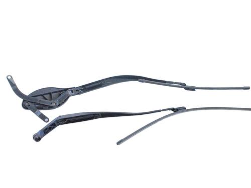 Used Front wipers mechanism LEXUS RX (_L2_) 450h AWD (GYL25_, GYL26_, GYL25, GYL26, GYL25R, GYL26R) (313 hp) 17377234