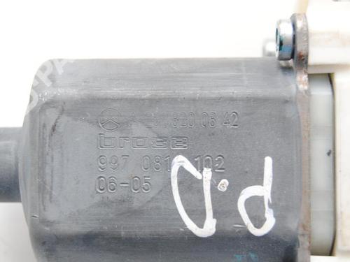 Right front window motor MERCEDES-BENZ R-CLASS (W251, V251) R 320 CDI 4-matic (251.022, 251.122) | BP8828956E20 