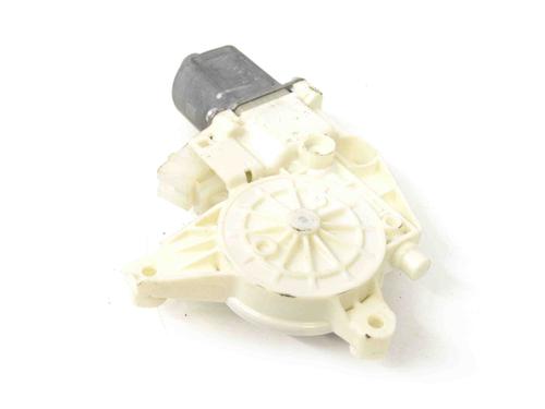 BP9909472E23 main image