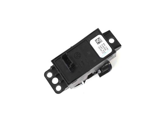 Switch BMW 8 Coupe (G15, F92) M 850 i xDrive | BP7486954I30 