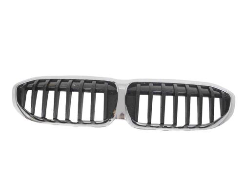 Grill BMW 3 (F30, F80) 328 i xDrive (245 hp) 16349799