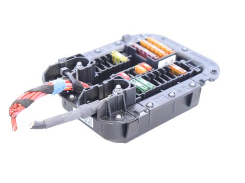 Fuse box MERCEDES-BENZ C-CLASS (W205) C 200 (205.042) | BP18042510E1 