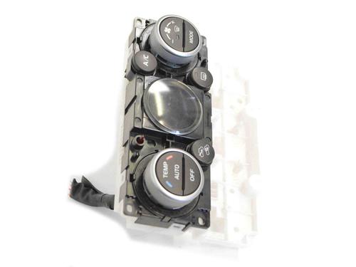 Climate control SUZUKI GRAND VITARA II (JT, TE, TD) 1.9 DDiS All-wheel Drive (JT419, TD44, JB419WD, JB419XD,... | BP7750010I5 
