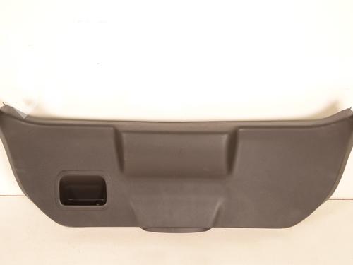 Used Boot lining FORD FIESTA VI (CB1, CCN) 1.0 EcoBoost (100 hp) 8147105