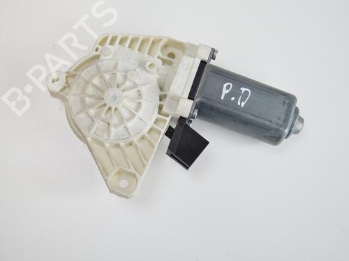 Used Right front window motor MERCEDES-BENZ A-CLASS (W169) A 170 (169.032, 169.332) (116 hp) 19942245