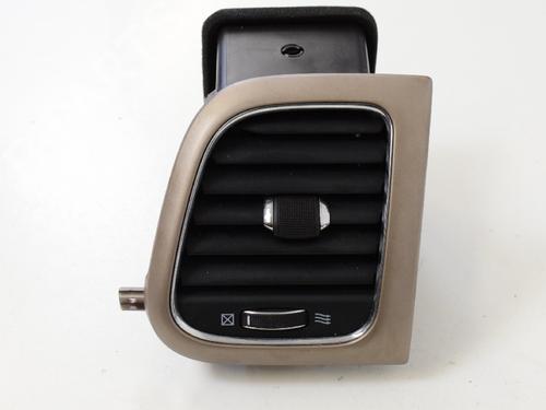 Used Air vent JEEP GRAND CHEROKEE IV (WK, WK2) 3.0 CRD V6 4x4 (250 hp) 14769587