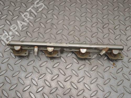 Used Injection rail MERCEDES-BENZ S-CLASS Coupe (C217) S 63 AMG (217.377) (585 hp) 15775759