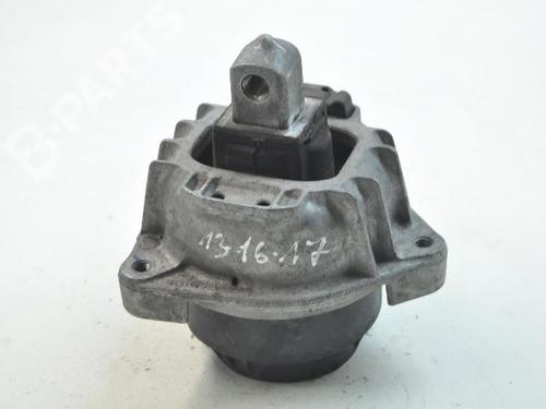 Used Engine mount BMW 5 (F10) M5 (560 hp) 8858987