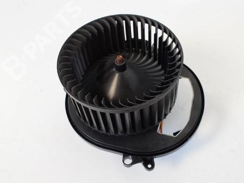 Used Heater blower motor BMW 4 Convertible (F33, F83) 435 d xDrive (313 hp) 8857736