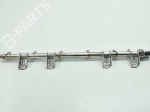 Used Injection rail Injection rail BMW 5 (F10) 530 i (272 hp) 7752360 7752360