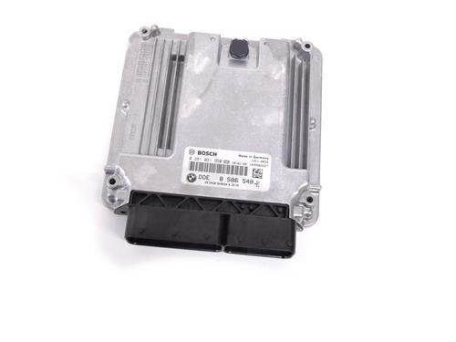 Used Engine control unit (ECU) BMW 3 (F30, F80) 330 d (258 hp) 8348850