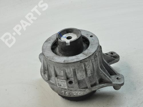 Used Engine mount MERCEDES-BENZ E-CLASS Convertible (A238) E 220 d (238.414) (194 hp) 8861261