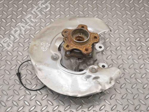 Used Right rear steering knuckle BMW 5 (F10) 530 d (286 hp) 14799756