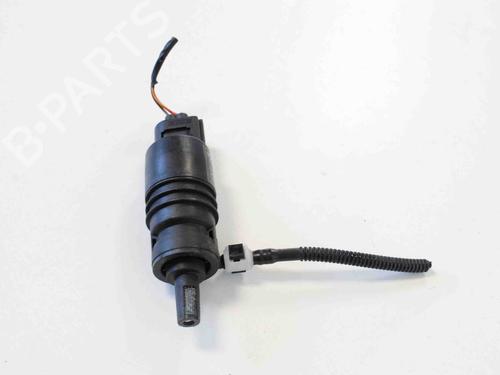 Used Washer pump BMW 4 Coupe (F32, F82) 420 d (184 hp) 14766371