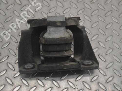 Used Engine mount VOLVO XC90 II (256) D5 AWD (224 hp) 18643188