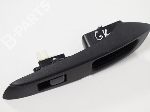 Used Left rear window switch NISSAN NOTE (E12) 1.2 (80 hp) 7490304