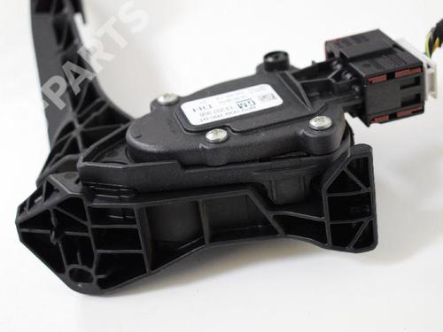 Pedal OPEL INSIGNIA A (G09) 2.0 CDTI (68) | BP7488482I4 