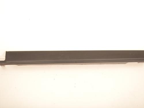 Used Left sideskirt LAND ROVER RANGE ROVER SPORT II (L494) 3.0 SDV6 4x4 (306 hp) 27822419