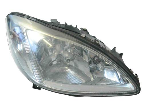 Used Right headlight MERCEDES-BENZ VITO Bus (W639) 115 CDI (639.701, 639.703, 639.705) (150 hp) 29485593