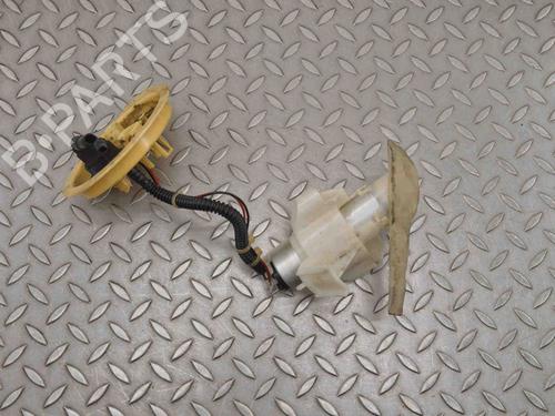 Used Fuel pump BMW 6 Gran Coupe (F06) 640 d (313 hp) 12126304