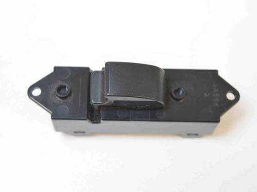 Venstre bak elrute bryter MITSUBISHI L200 / TRITON (KA_T, KB_T) 2.5 DI-D 4WD (KB4T) (136 hp) 7495472