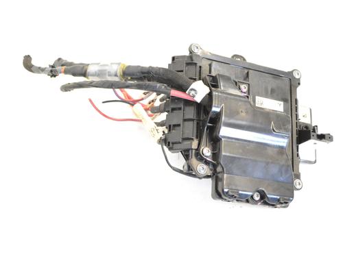 Used Control unit Control unit TESLA MODEL S (5YJS) 75D AWD (525 hp) 7813406 7813406