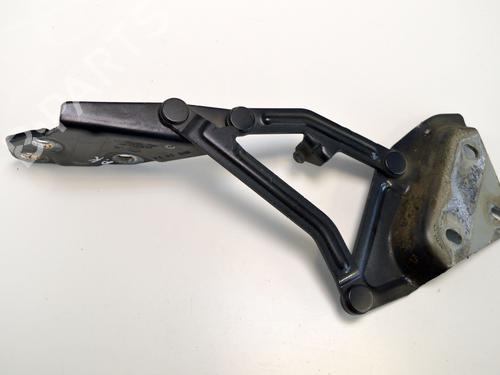 Used Hinge/Door check strap VW TOUAREG (7LA, 7L6, 7L7) 2.5 R5 TDI (174 hp) 19942156