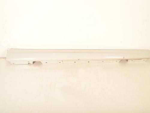 Faldon derecho BMW 3 (E90) 330 d (245 hp) 14769855