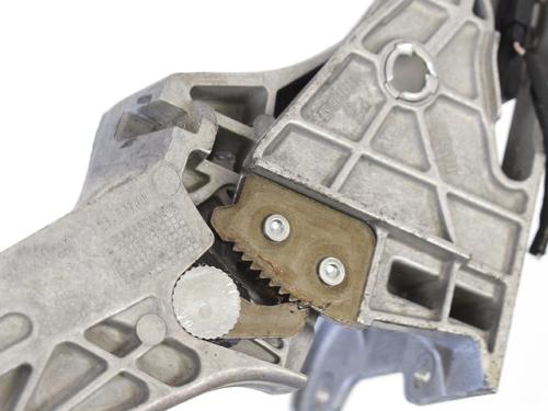 Hand brake VOLVO V40 Hatchback (525) D2 | BP16274107I18 