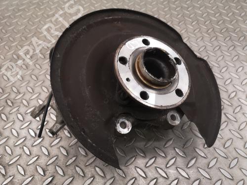 Used Right rear steering knuckle VOLVO XC40 (536) T4 (190 hp) 18962476