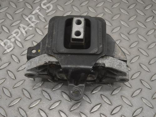 Used Engine mount HYUNDAI TUCSON (TL, TLE) 1.7 CRDi (116 hp) 16262571