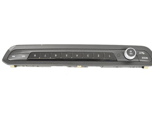 Switch BMW 6 Gran Turismo (G32) 640 i xDrive | BP8000519I30 