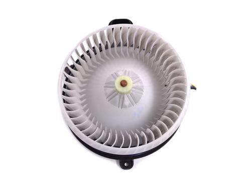 Used Heater blower motor LAND ROVER RANGE ROVER SPORT II (L494) 3.0 SDV6 4x4 (306 hp) 27822503
