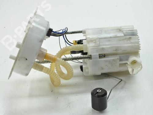 Used Fuel pump BMW 3 (F30, F80) 320 d xDrive (163 hp) 8830563