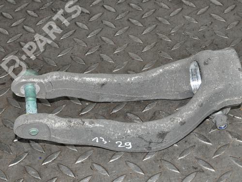 Used Right front suspension arm LAND ROVER RANGE ROVER VELAR (L560) 2.0 P250 Si4 4x4 (250 hp) 7812817