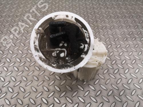 Used Fuel pump AUDI A5 Convertible (8F7) 3.0 TDI quattro (240 hp) 19078929