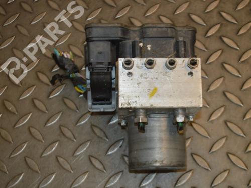 Used ABS pump LAND ROVER RANGE ROVER VELAR (L560) 3.0 D300 SDV6 4x4 (300 hp) 9657421